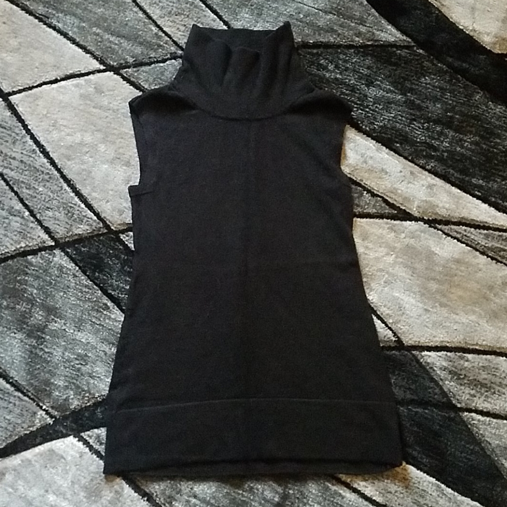 Gap Sleeveless Sweater Dress